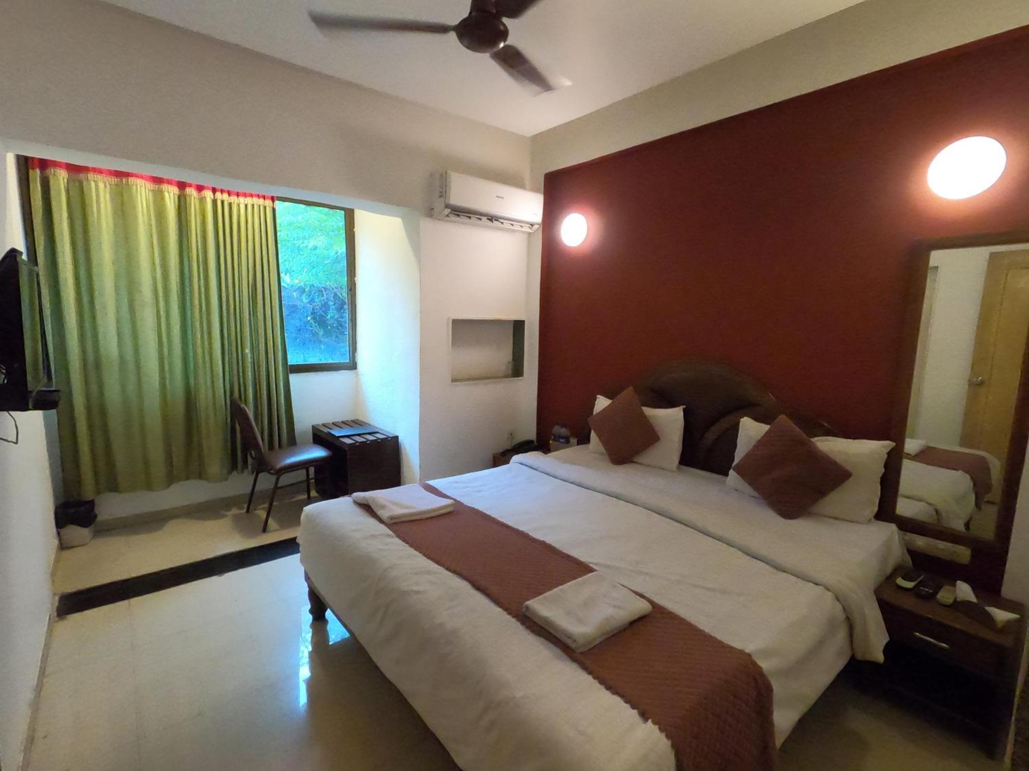 Hill Forest Resort Lonavla Exterior foto